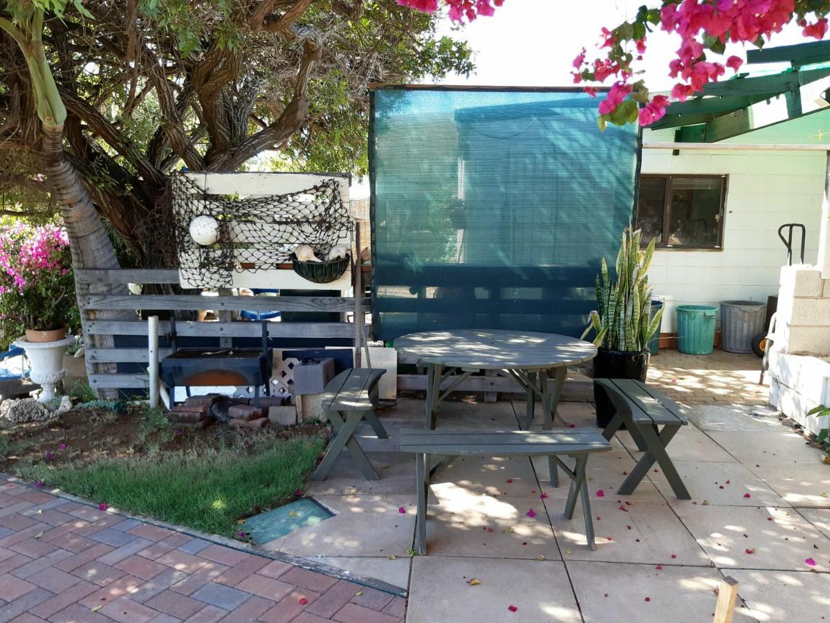 Pelican Point Waterfront Resort Formerly Carnarvon Beach Retreat ภายนอก รูปภาพ