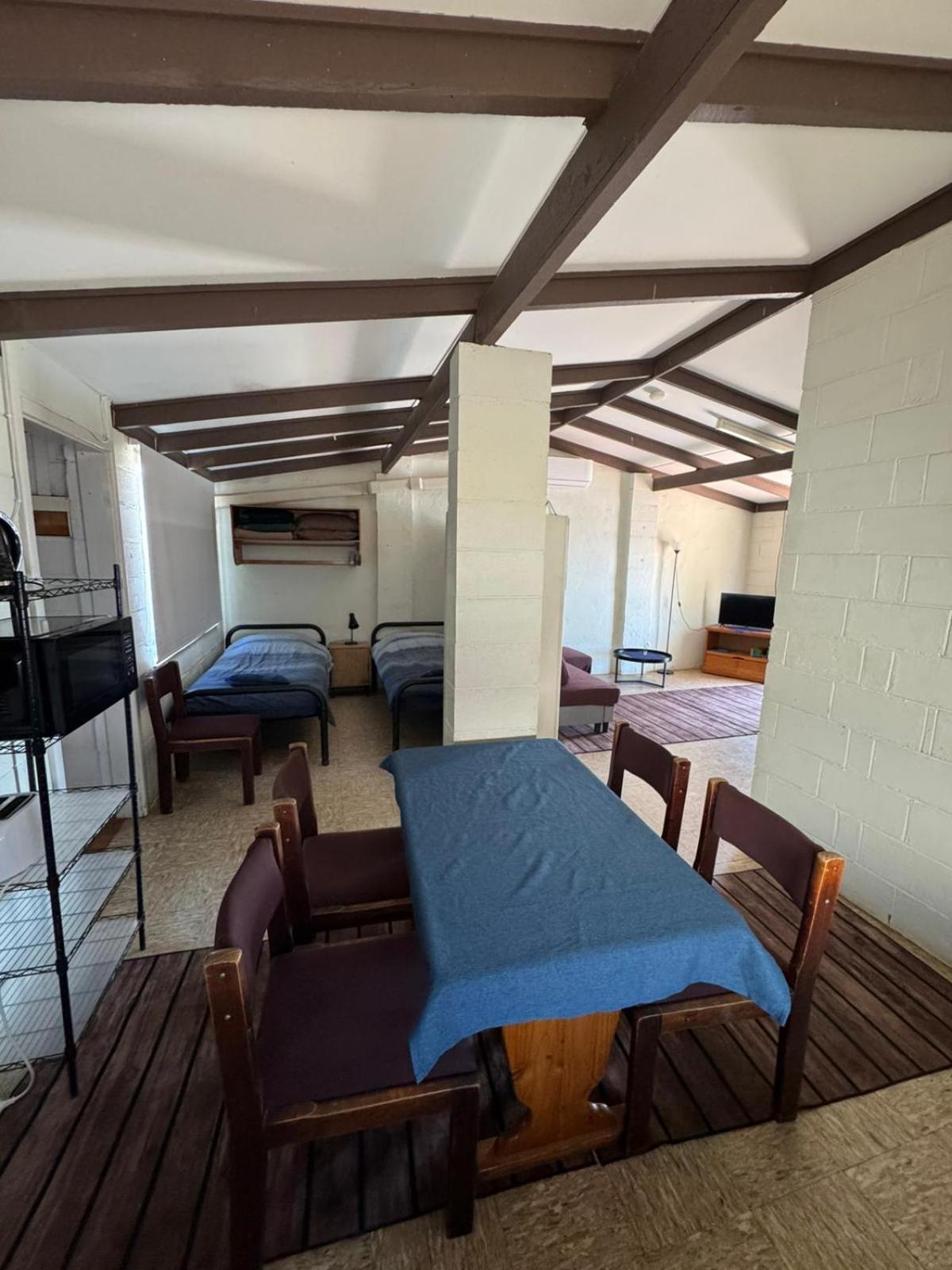 Pelican Point Waterfront Resort Formerly Carnarvon Beach Retreat ภายนอก รูปภาพ