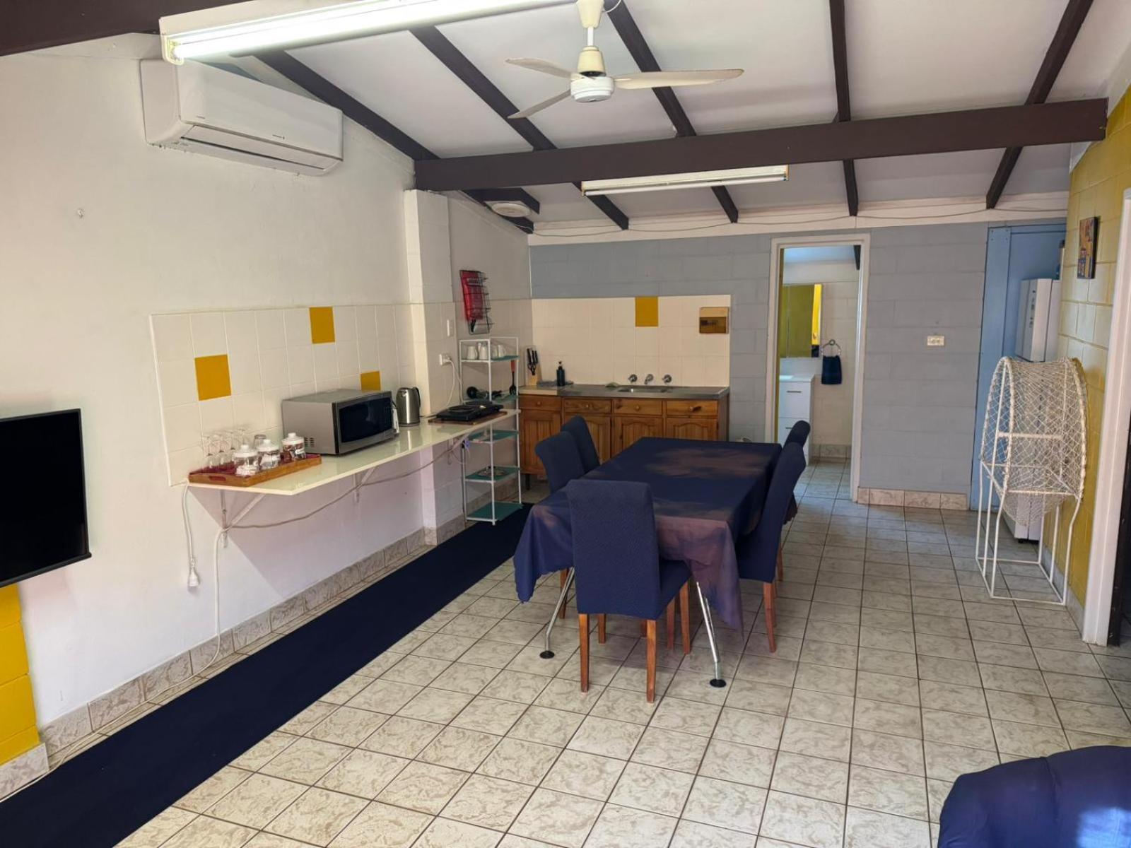 Pelican Point Waterfront Resort Formerly Carnarvon Beach Retreat ภายนอก รูปภาพ